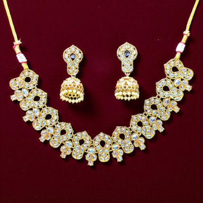 Aroras Bridal & Fashion Jewellery Brass Gold-plated Gold Jewellery Set(Pack of 1)