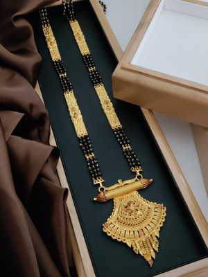 MADHURAM FASHION Brass Gold-plated Gold Jewellery Set(Pack of 1)
