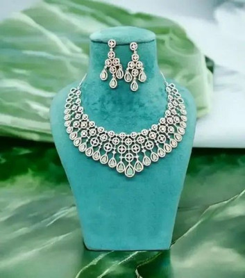 Saika Brass Silver White Jewellery Set(Pack of 1)