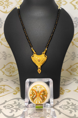 Divyanshi Collection Brass Gold-plated Gold Jewellery Set(Pack of 2)