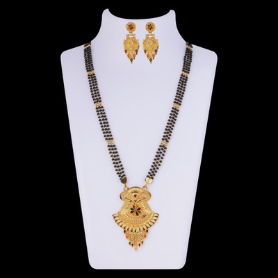 VEMISHTI Brass Gold-plated Gold, Black Jewellery Set(Pack of 1)