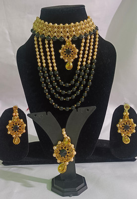 Ayansss enterprises Alloy Gold-plated Black, Gold Jewellery Set(Pack of 1)