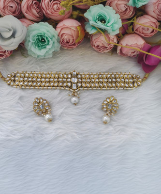 Reesha Jewel Alloy White Jewellery Set(Pack of 3)