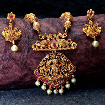 Anika's Creation Brass Gold-plated Red Jewellery Set(Pack of 1)