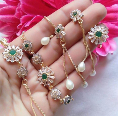 Mxree Stone Gold-plated Green Jewellery Set(Pack of 1)