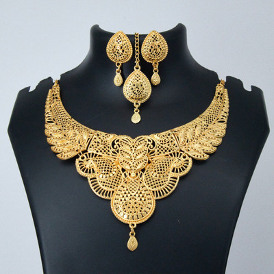 YUGAL Alloy Gold-plated Gold Jewellery Set(Pack of 1)