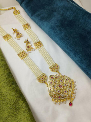 Web Mall Alloy Gold-plated Gold, Green Jewellery Set(Pack of 1)