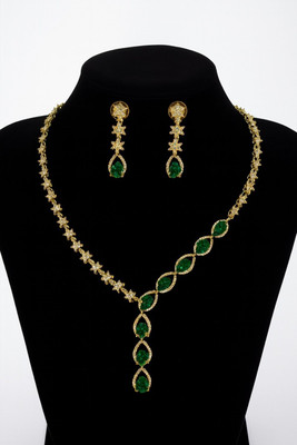 SL Enterprises Stainless Steel Gold, Green Jewellery Set(Pack of 1)