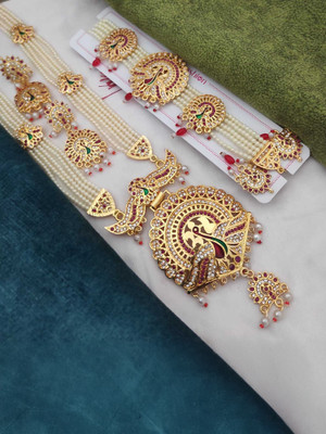 DPM Alloy Gold-plated Green, Red, White, Red Jewellery Set(Pack of 1)
