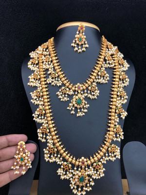ROFARWORD Brass, Copper Gold-plated Gold Jewellery Set(Pack of 1)
