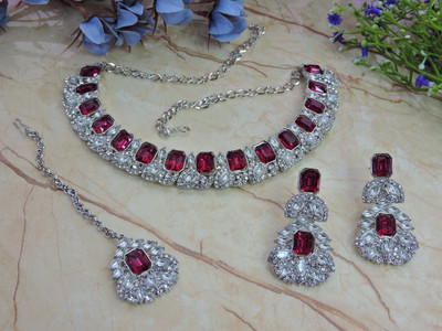 VATSALYA creation Alloy Gold-plated Ruby Red Jewellery Set(Pack of 1)