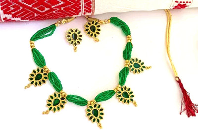 shree balaji gold Brass, Metal, Copper Gold-plated Green, Yellow Jewellery Set(Pack of 1)