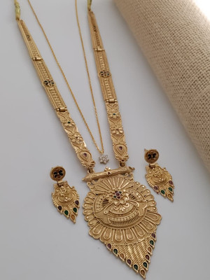 Shree Fashions World Brass Gold-plated Gold Jewellery Set(Pack of 1)