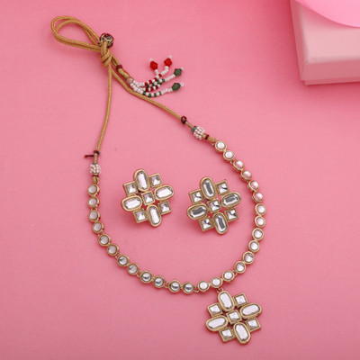 Estele Alloy Gold-plated White Jewellery Set(Pack of 3)