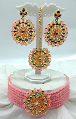 Ruhi Alloy Gold-plated Pink Jewellery Set(Pack of 1)