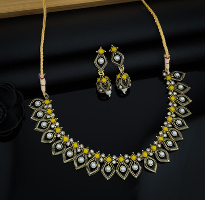 TINALIVA Brass Gold-plated Yellow Jewellery Set(Pack of 1)