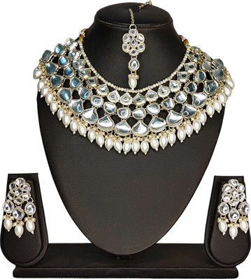 Zarmar fashion Crystal Gold-plated White Jewellery Set(Pack of 1)