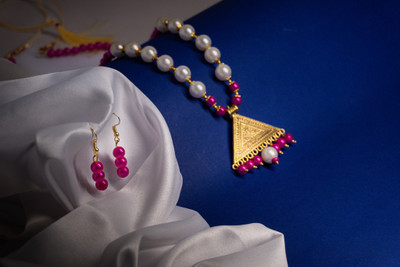 LAVANYA LUXURY Copper Gold-plated Pink, White Jewellery Set(Pack of 3)