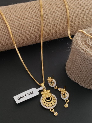Ruby Tex Pendant||Locket Gold-plated Alloy Pendant