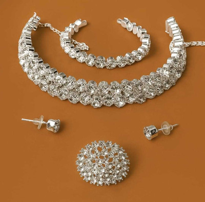 Blooming Jwells Alloy Silver White Jewellery Set(Pack of 1)