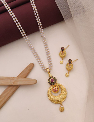 ARYA JEWELLS Alloy Gold-plated White Jewellery Set(Pack of 1)