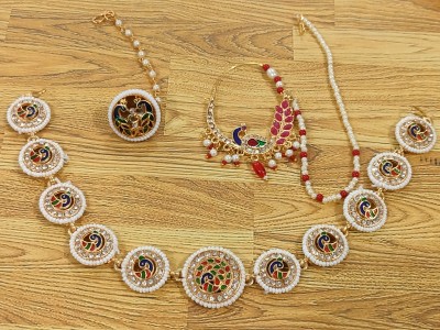 Aaruhi Creation Alloy Gold-plated Multicolor Jewellery Set(Pack of 3)