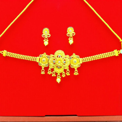 Aroras Bridal & Fashion Jewellery Brass Gold-plated Gold Jewellery Set(Pack of 1)