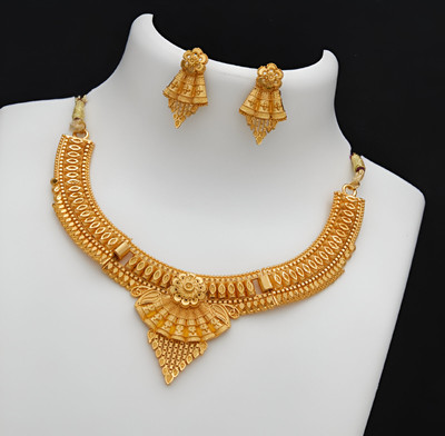 JRD GLOBAL Brass Gold-plated Gold, Yellow Jewellery Set(Pack of 1)