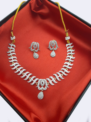 Pihoo Enterprise Alloy Gold-plated White Jewellery Set(Pack of 1)