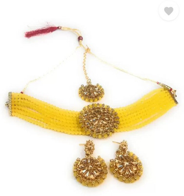 Ruhi Brass Yellow Jewellery Set(Pack of 1)