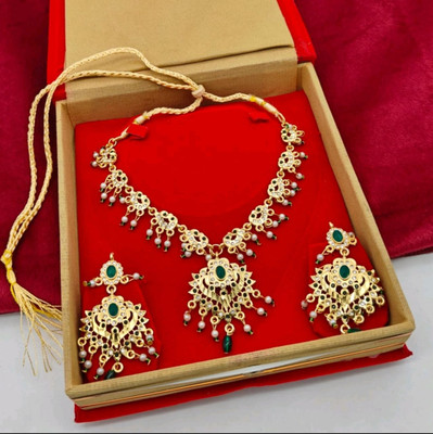 krishna imitation jewelery Alloy Gold-plated Gold Jewellery Set(Pack of 1)