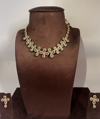 Mayukha Alloy Gold-plated Gold, Ruby Red, Multicolor, Green Jewellery Set(Pack of 1)