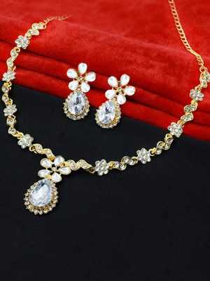 SAIYONI Alloy Gold-plated Gold Jewellery Set(Pack of 1)