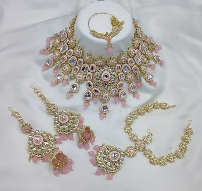 Yuzi Jewells Alloy Gold-plated Pink Jewellery Set(Pack of 5)