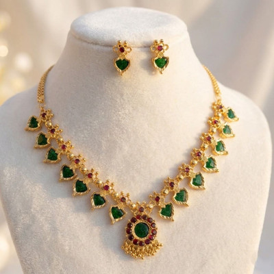samadorne Alloy Gold-plated Gold Jewellery Set(Pack of 1)