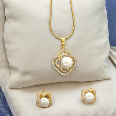 Sri Jagdamba Pearls Mother of Pearl Gold-plated White Jewellery Set(Pack of 1)