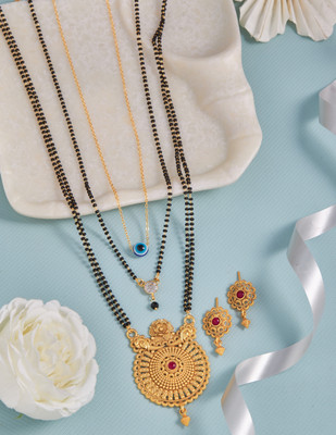 YEMBON Brass Gold-plated Gold, Black Jewellery Set(Pack of 1)