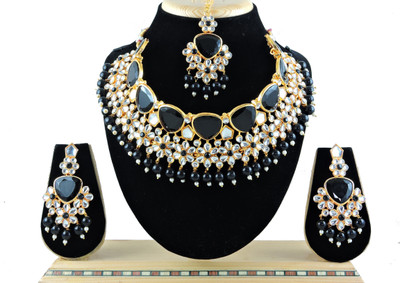 VATSALYA creation Alloy Gold-plated Black Jewellery Set(Pack of 1)