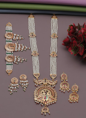 VISITART JEWELLERY Alloy Gold-plated White Jewellery Set(Pack of 6)