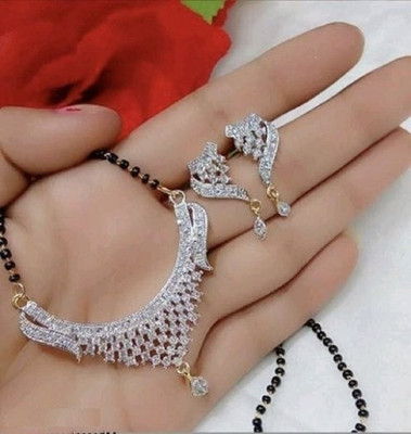 MAJENTA Alloy Gold-plated Gold Jewellery Set(Pack of 1)