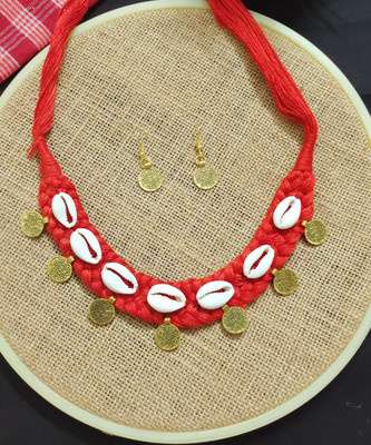 Prakriti Collection Shell, Dori, Alloy Gold-plated Multicolor Jewellery Set(Pack of 3)