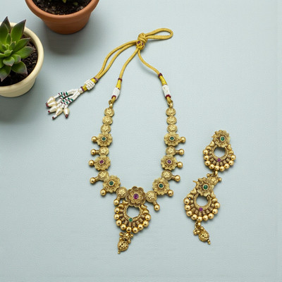 Sirini Brass Gold-plated Gold Jewellery Set(Pack of 1)
