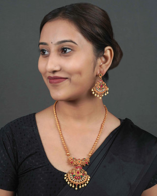 DIKSHA COLLECTION Alloy Gold-plated Gold Jewellery Set(Pack of 1)