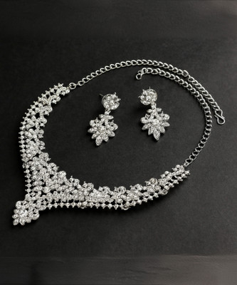 Mad Club Alloy Gold-plated White Jewellery Set(Pack of 1)