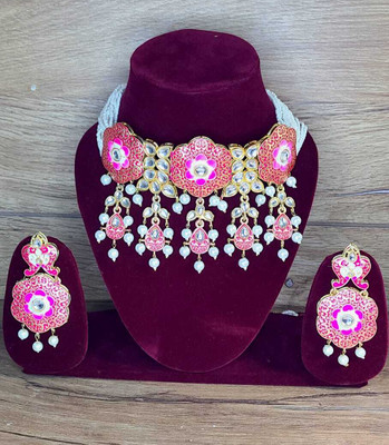 Lalimaa Alloy Gold-plated Pink Jewellery Set(Pack of 1)