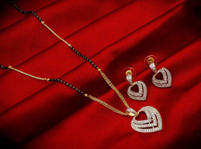 CLONEO Alloy Gold-plated Gold Jewellery Set(Pack of 1)