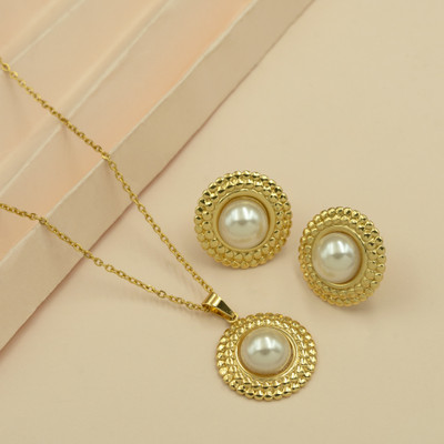 ARTKLIM Stainless Steel Gold-plated Gold Jewellery Set(Pack of 1)