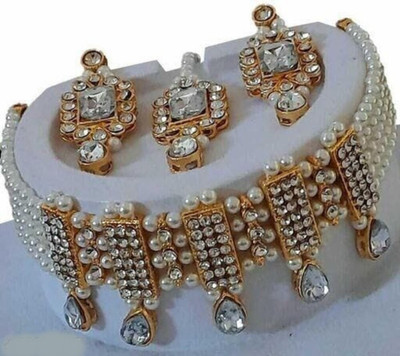 ABHRIK IMITATION Crystal Gold-plated White, Gold Jewellery Set(Pack of 1)