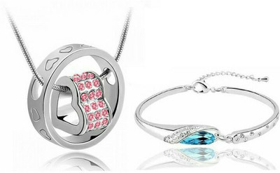 University Trendz Alloy Gold-plated Pink Jewellery Set(Pack of 1)