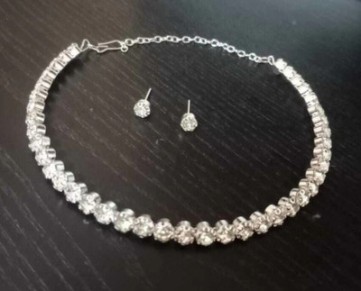 Jewelznme Alloy Silver White Jewellery Set(Pack of 1)